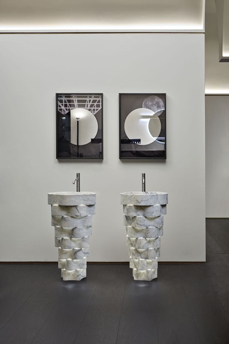 White Marble Bubble-Textured Pedestal Basin